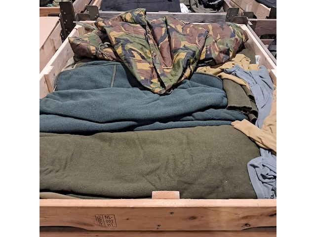 Persoonlijke uitrusting en kleding defensie - afbeelding 5 van  32