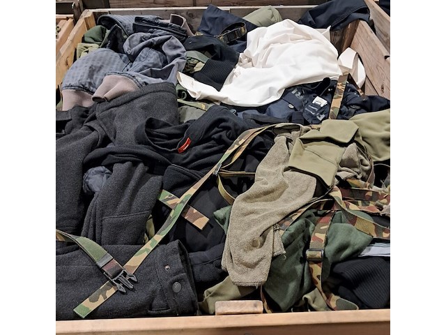 Persoonlijke uitrusting en kleding defensie - afbeelding 23 van  32