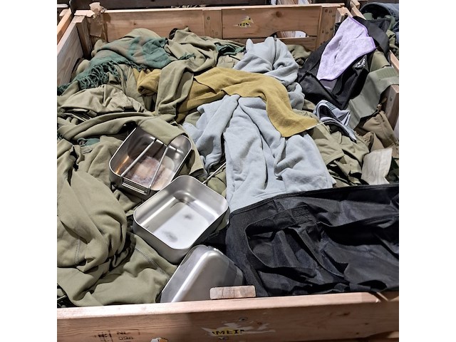 Persoonlijke uitrusting en kleding defensie - afbeelding 27 van  32