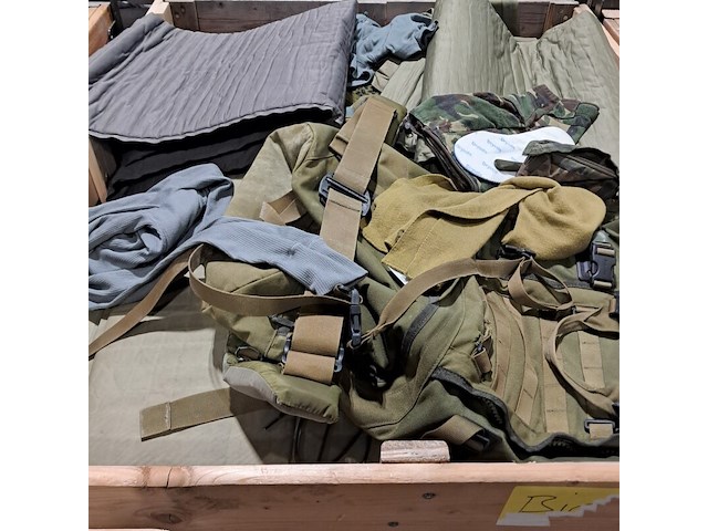 Persoonlijke uitrusting en kleding defensie - afbeelding 28 van  32