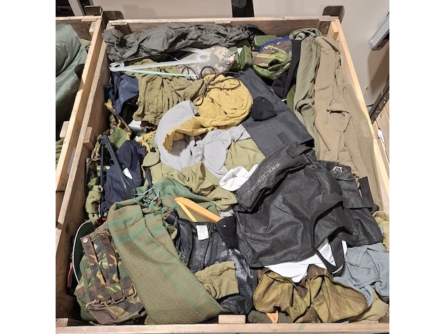 Persoonlijke uitrusting en kleding defensie - afbeelding 31 van  37