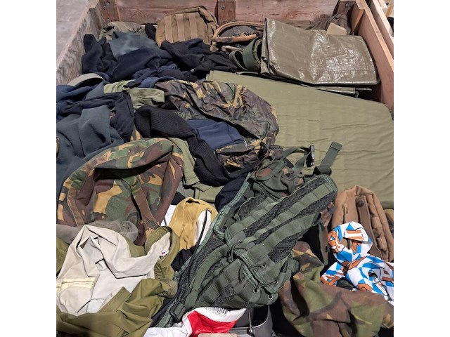Persoonlijke uitrusting en kleding defensie - afbeelding 6 van  23