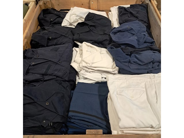 Persoonlijke uitrusting en kleding defensie - afbeelding 13 van  23