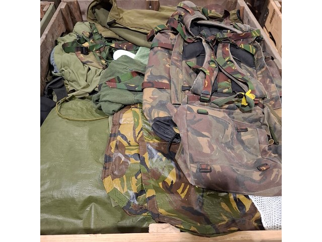 Persoonlijke uitrusting en kleding defensie - afbeelding 11 van  13