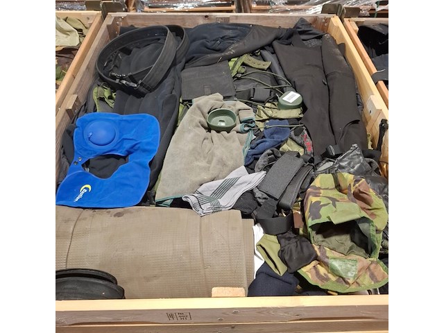 Persoonlijke uitrusting en kleding defensie - afbeelding 14 van  24
