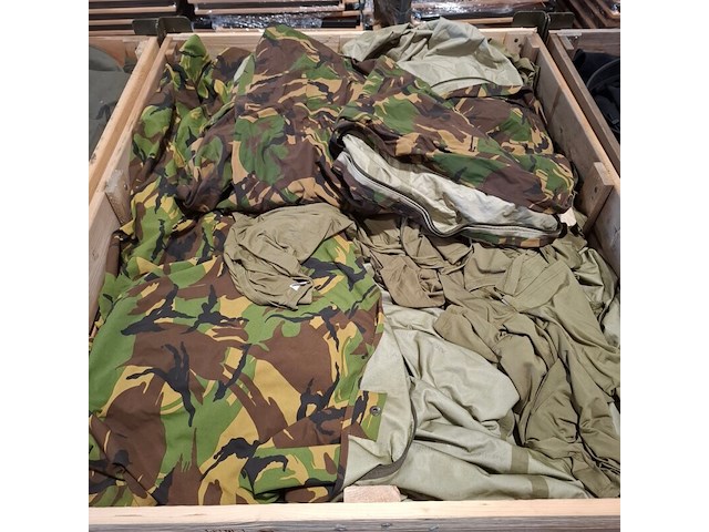 Persoonlijke uitrusting en kleding defensie - afbeelding 15 van  24
