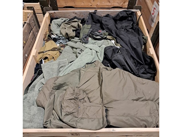 Persoonlijke uitrusting en kleding defensie - afbeelding 5 van  27