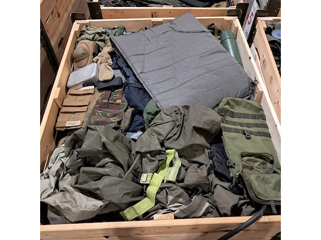 Persoonlijke uitrusting en kleding defensie - afbeelding 17 van  27