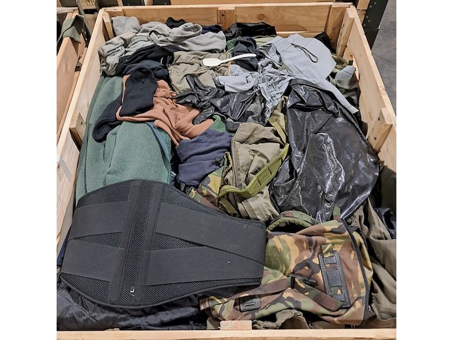 Persoonlijke uitrusting en kleding defensie - afbeelding 20 van  27