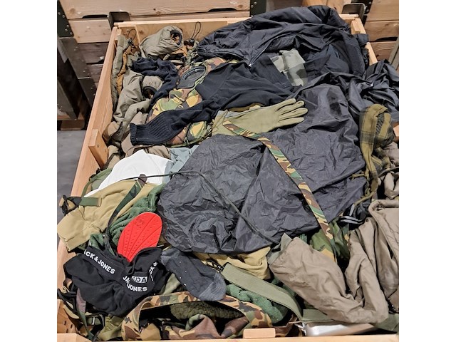 Persoonlijke uitrusting en kleding defensie - afbeelding 22 van  27
