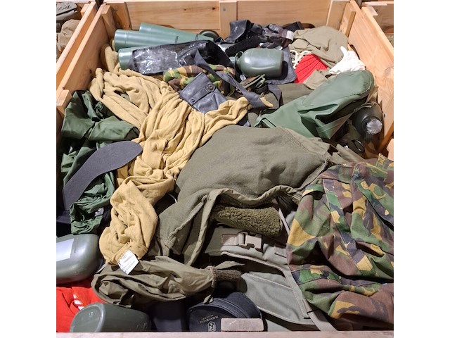 Persoonlijke uitrusting en kleding defensie - afbeelding 9 van  37