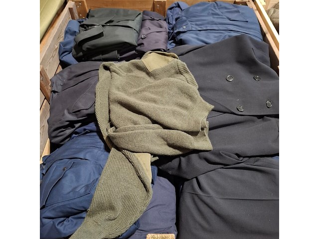 Persoonlijke uitrusting en kleding defensie - afbeelding 14 van  37