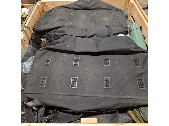 Persoonlijke uitrusting en kleding defensie - afbeelding 17 van  37