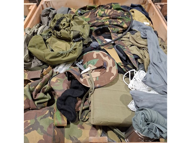 Persoonlijke uitrusting en kleding defensie - afbeelding 18 van  37