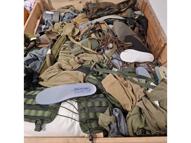 Persoonlijke uitrusting en kleding defensie - afbeelding 12 van  37