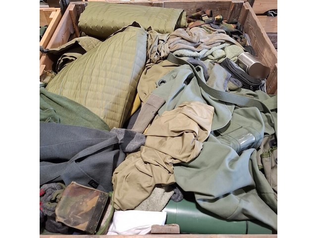 Persoonlijke uitrusting en kleding defensie - afbeelding 25 van  37