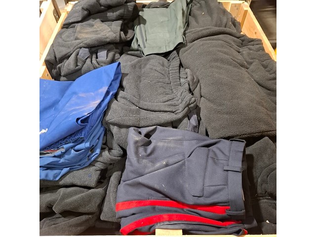 Persoonlijke uitrusting en kleding defensie - afbeelding 27 van  37