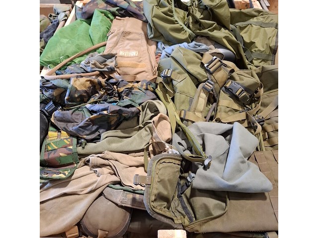 Persoonlijke uitrusting en kleding defensie - afbeelding 34 van  37