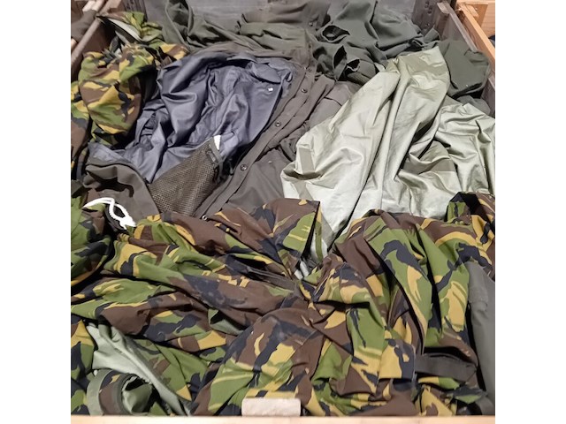 Persoonlijke uitrusting en kleding defensie - afbeelding 8 van  38