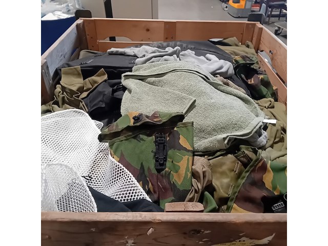 Persoonlijke uitrusting en kleding defensie - afbeelding 10 van  38