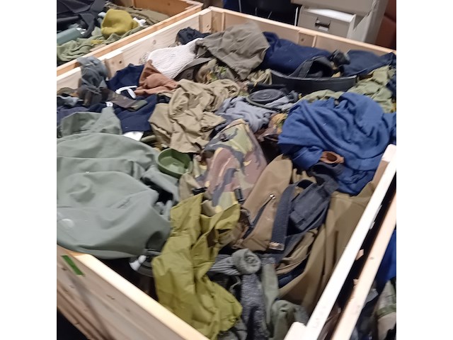 Persoonlijke uitrusting en kleding defensie - afbeelding 24 van  38