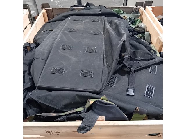 Persoonlijke uitrusting en kleding defensie - afbeelding 33 van  38