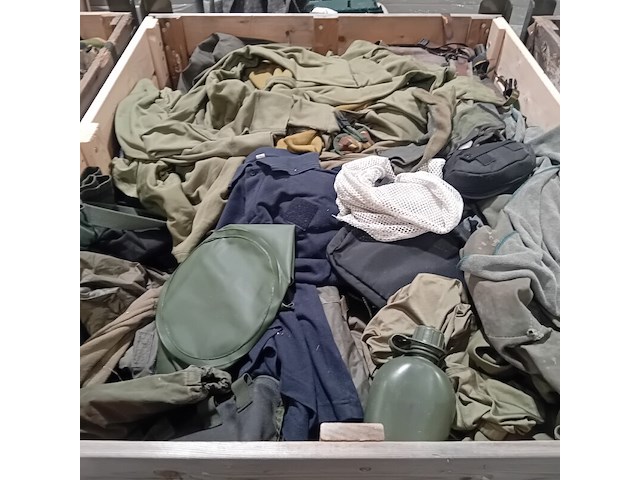 Persoonlijke uitrusting en kleding defensie - afbeelding 36 van  38