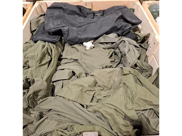 Persoonlijke uitrusting en kleding defensie - afbeelding 5 van  28