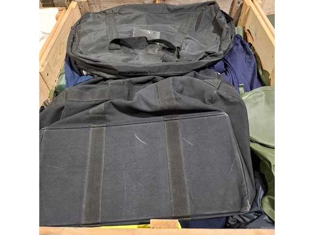 Persoonlijke uitrusting en kleding defensie - afbeelding 8 van  28