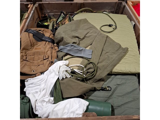 Persoonlijke uitrusting en kleding defensie - afbeelding 14 van  28