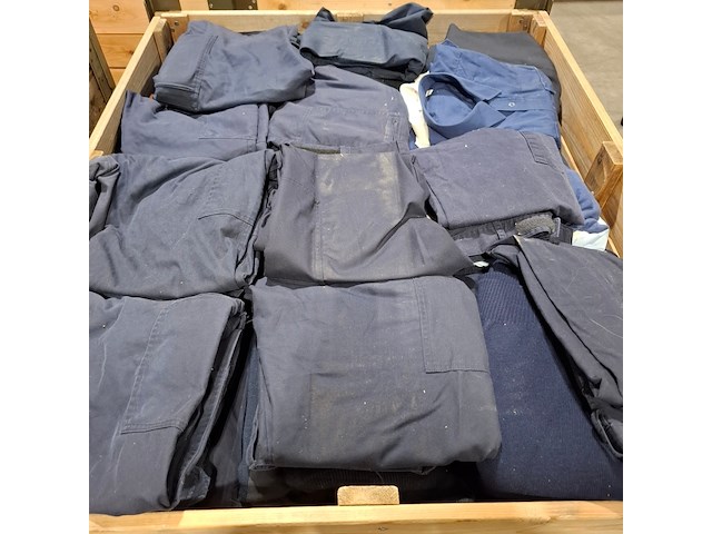 Persoonlijke uitrusting en kleding defensie - afbeelding 28 van  28