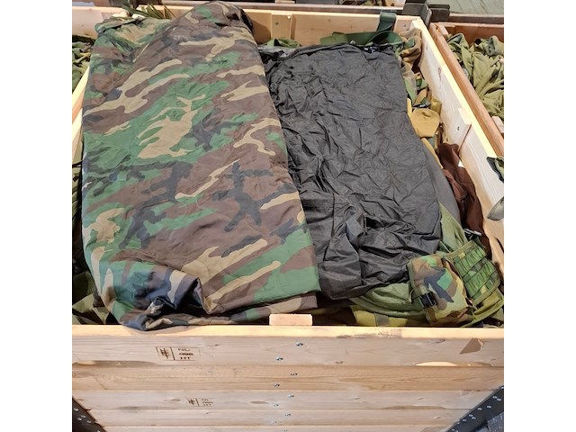 Persoonlijke uitrusting en kleding defensie - afbeelding 6 van  35