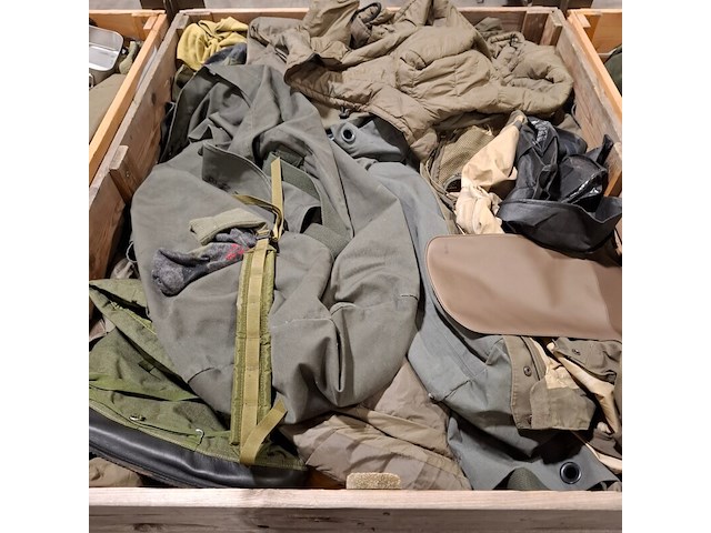 Persoonlijke uitrusting en kleding defensie - afbeelding 27 van  35