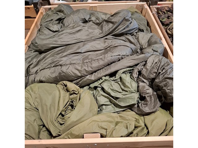 Persoonlijke uitrusting en kleding defensie - afbeelding 29 van  35