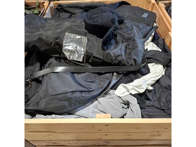 Persoonlijke uitrusting en kleding defensie - afbeelding 33 van  35