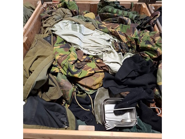 Persoonlijke uitrusting en kleding defensie - afbeelding 34 van  35
