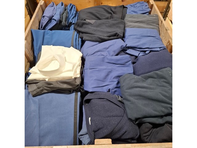 Persoonlijke uitrusting en kleding defensie - afbeelding 2 van  32