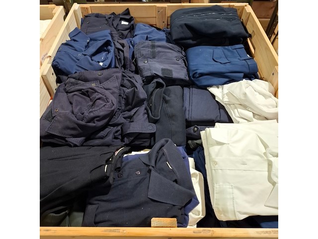 Persoonlijke uitrusting en kleding defensie - afbeelding 6 van  32