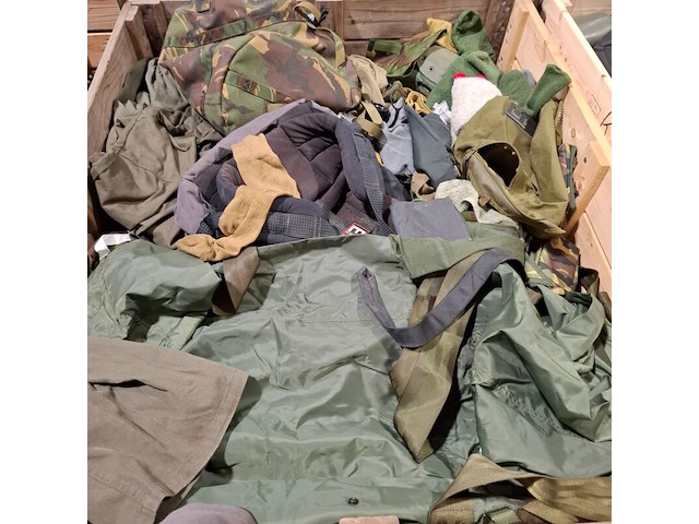 Persoonlijke uitrusting en kleding defensie - afbeelding 13 van  32