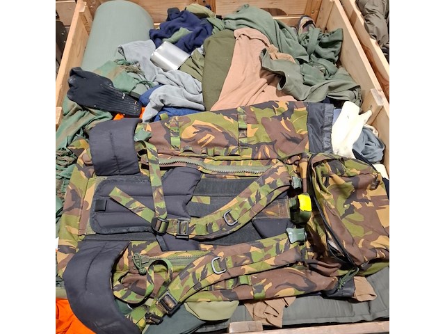 Persoonlijke uitrusting en kleding defensie - afbeelding 16 van  32