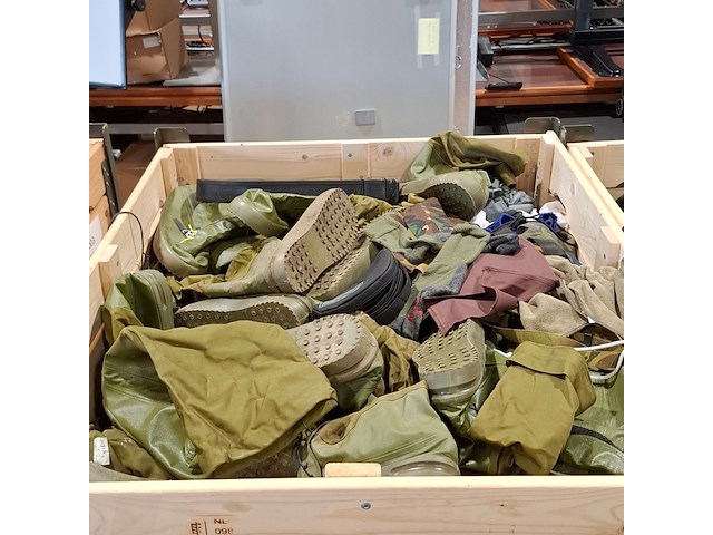 Persoonlijke uitrusting en kleding defensie - afbeelding 4 van  38