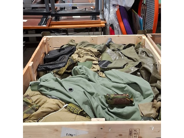 Persoonlijke uitrusting en kleding defensie - afbeelding 8 van  38