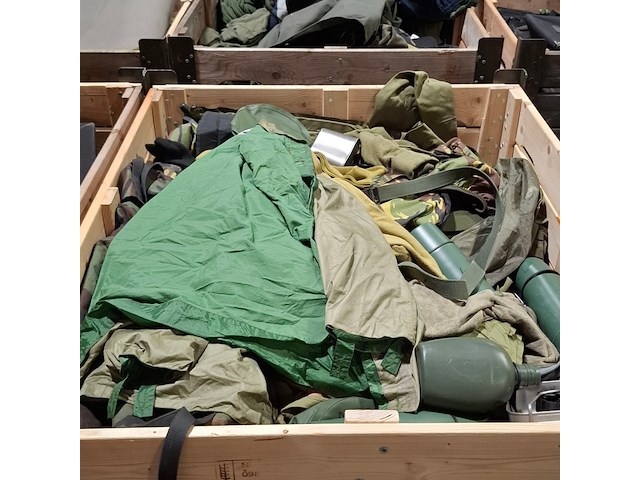 Persoonlijke uitrusting en kleding defensie - afbeelding 18 van  38