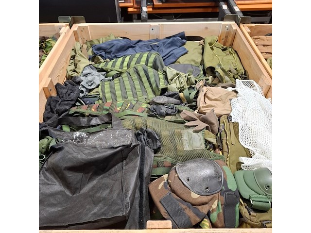 Persoonlijke uitrusting en kleding defensie - afbeelding 3 van  34