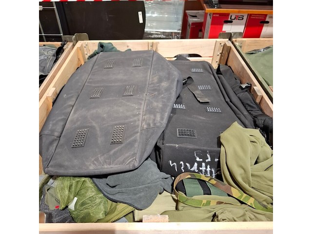 Persoonlijke uitrusting en kleding defensie - afbeelding 14 van  34