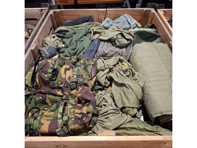 Persoonlijke uitrusting en kleding defensie - afbeelding 30 van  34