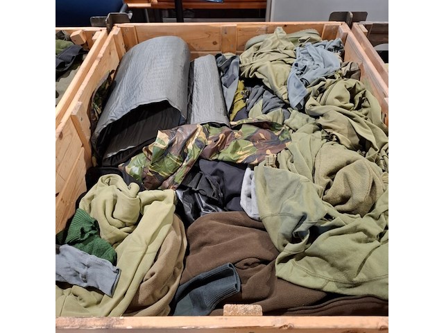 Persoonlijke uitrusting en kleding defensie - afbeelding 33 van  34