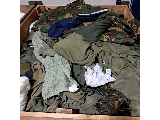 Persoonlijke uitrusting en kleding defensie - afbeelding 9 van  30
