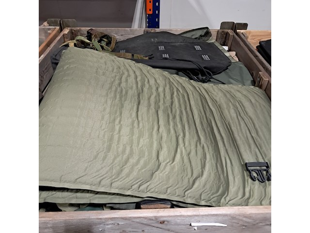 Persoonlijke uitrusting en kleding defensie - afbeelding 13 van  30