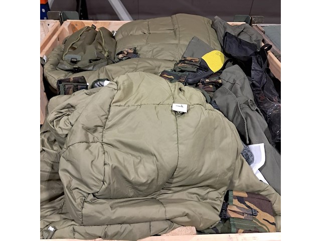 Persoonlijke uitrusting en kleding defensie - afbeelding 15 van  30